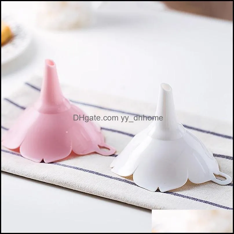 2pcs/set Kitchen Cherry Blossom Style Funnels Home Olive Oil Condiments Liquid Powder Dispenser Kitchen Accessories