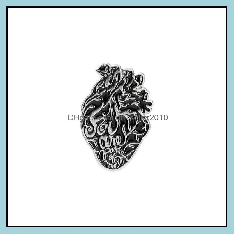 Customized Brooch Gray Heart Custom Enamel Pin Creative Rib New Coat Charm Men Women Bulk Jewelry Hard Enamel Brooches 1198 D3