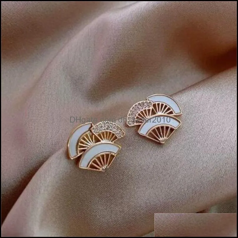 New Trendy Moon Dangle Earrings For Women Temperament Pearl Cherry Cat Rhinestone Pendant Earring Girl Party Jewelry Gift