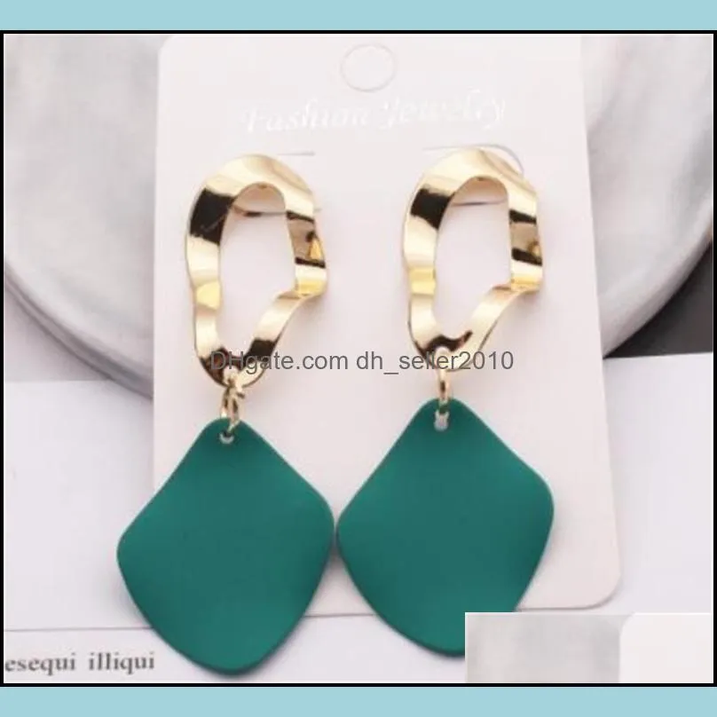 New Fashion Statement Earrings Green White Red Geometric Drop Earrings for Women Punk Metal Earring Trendy Jewelry Elegant 5603 Q2