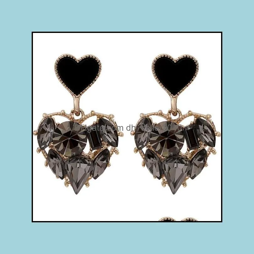 Vintage Women Heart Shape Cute Drop Earrings 2022 Love Heart Statement Earring for Women Jewelry Gifts 1206 E3