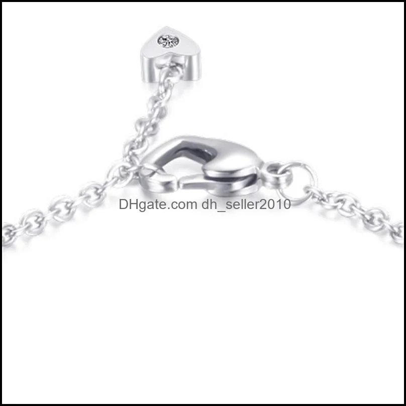 Fashion first Jewelry Heart Lock Titanium Steel Women`s bracelet Wholesale and Retail 3672 Q2