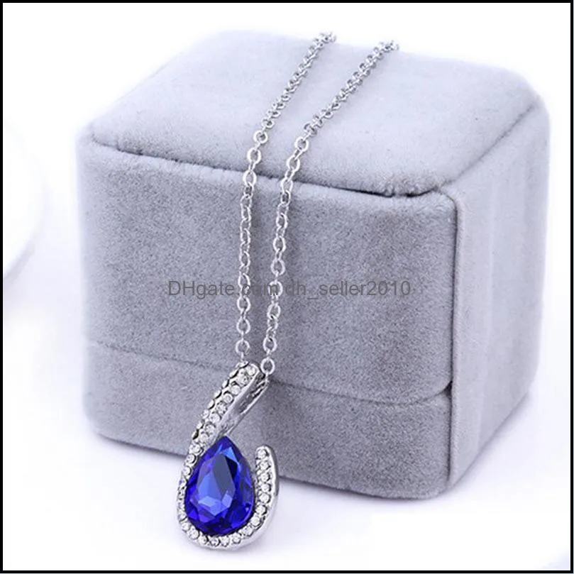 Angel wings fine female short necklace water droplets anti-allergic pendant WFN102 (with chain) mix order 20 pieces a lot C3