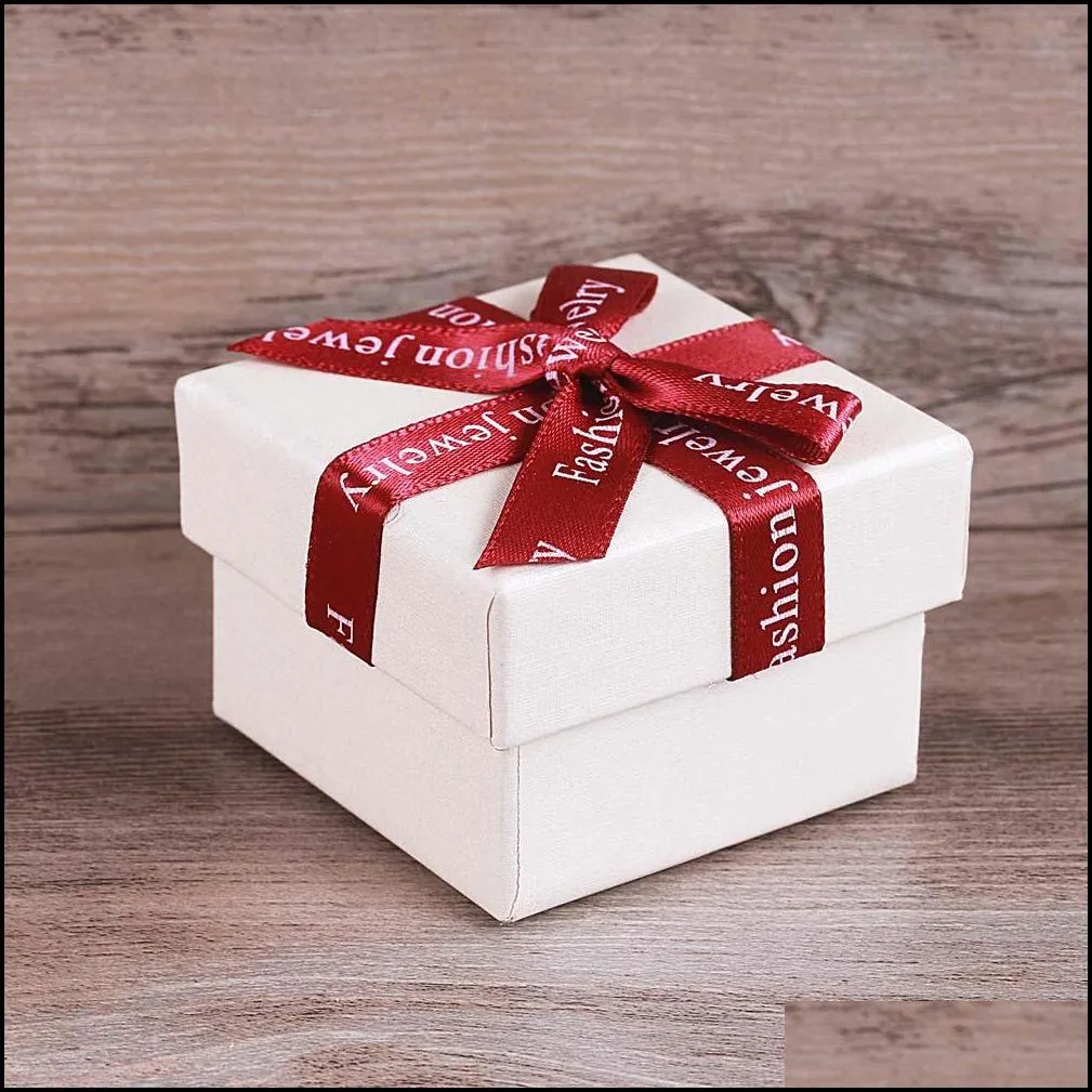 fashion white fancy paper gift box for necklace ring bracelet cardboard paper box with big red ribbon bow