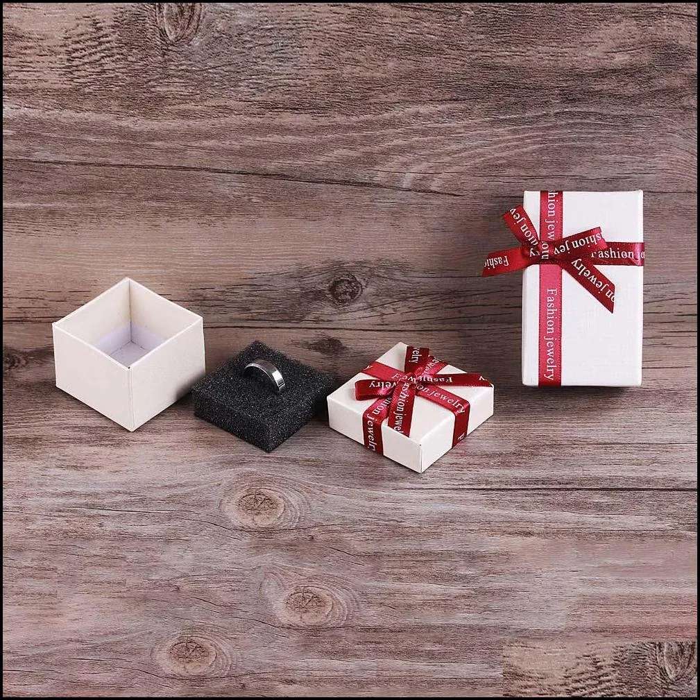 fashion white fancy paper gift box for necklace ring bracelet cardboard paper box with big red ribbon bow