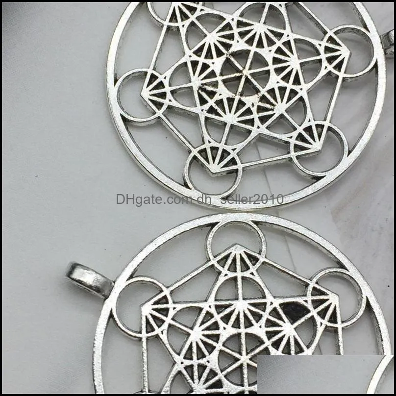 40x46mm Dream Catcher Necklace Charms Hollowed Out Sweater Chain Kirsite Pendant Charm Circular Tag Jewelry Accessories