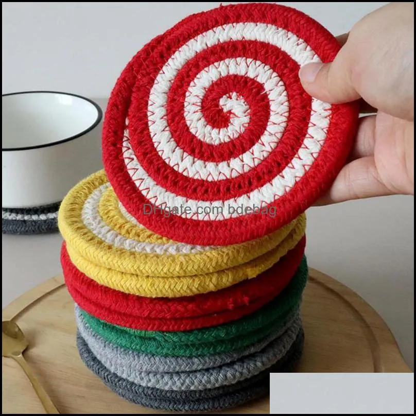 Soft Daily Round Cotton Woven Coasters Protective Tablemats Heat Insulation For Kitchen