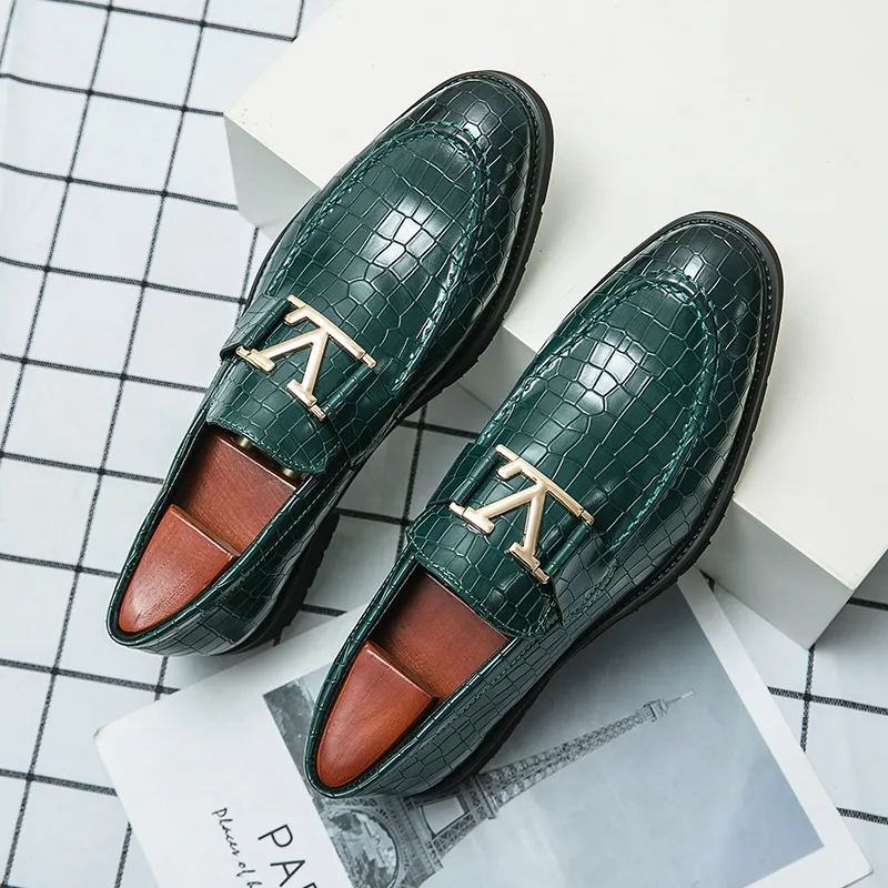 Luxury Brogues Handmade High Grade Metal Buckle Decorative Leather Stitching Rhinestone Carving Round Toe Men's Fashion Business Shoes Loafers Multi-Size38-48