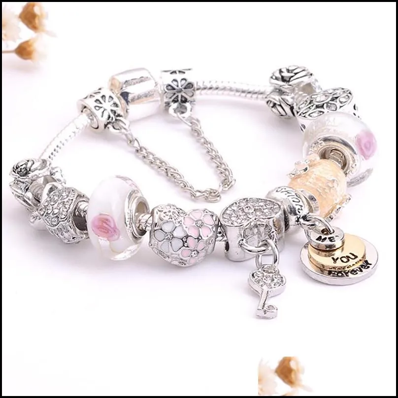 wholesale-charm bead alloy silver plated bracelet suitable for  style heart-shaped bracelet jewelry