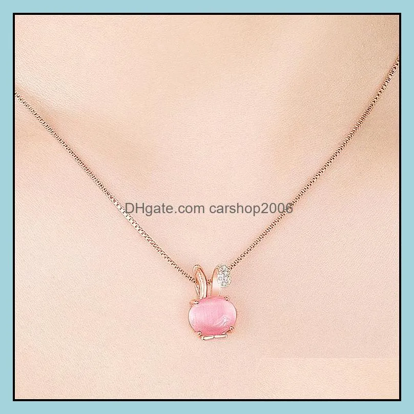 rose quartz necklaces natural hibiscus stone necklace powder crystal rabbit women`s pendant clavicle chain necklace