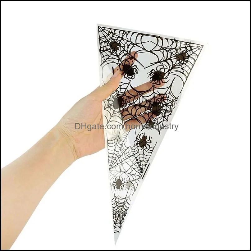 100pcs halloween cone bag pumpkin bat spider triangleshape candy bags gift favors package treat or trick pocket 220819