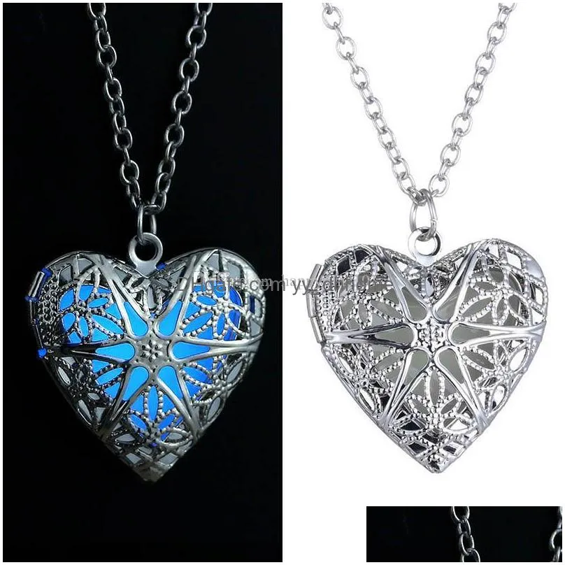 glow in the dark heart necklace silver love heart locket pendants designer necklace luxury designer jewelry women necklace
