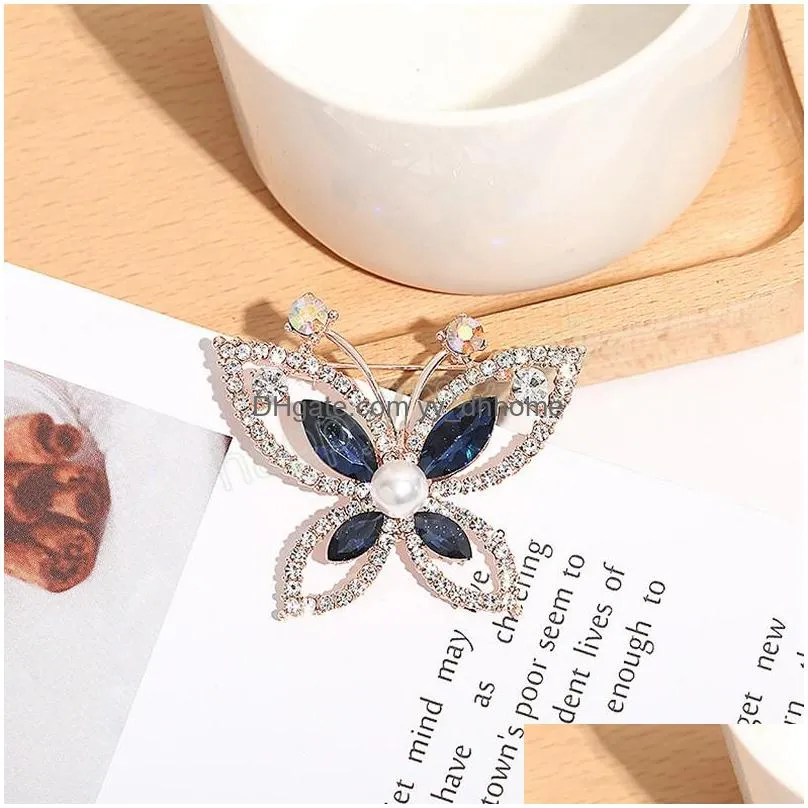 butterfly insect pins woman luxury exquisite wedding pearl rhinestone brooch butterfly sparkling clothing accessories