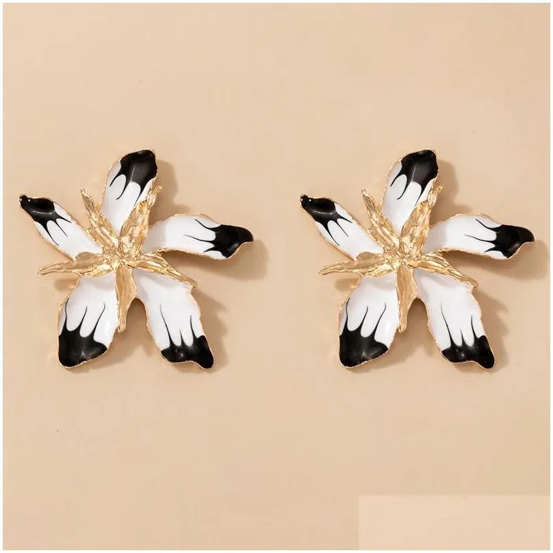 gold big flower drop dangle earring for women trendy metal geometry ear studs party jewelry gift 40 d3