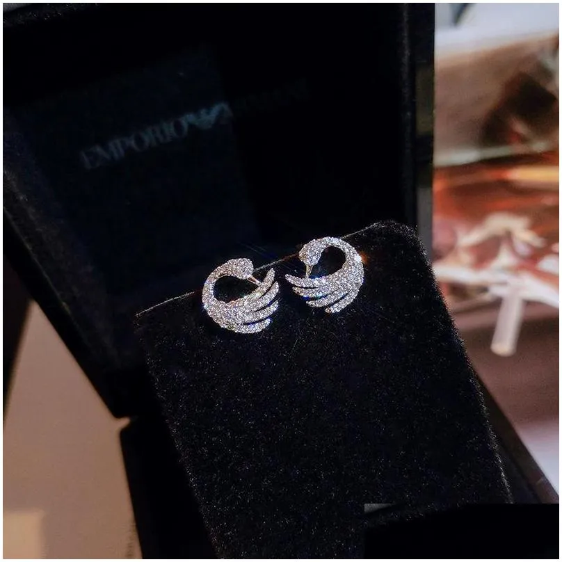 fashion cygnet earrings back female s925 silver needle allergy simple elegant net red earrings studs for women jewelry 2453 t2