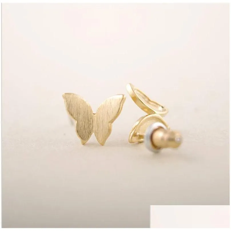 wholesale lovely women zinc alloy of gold and silver stud earrings butterfly girl gift wedding accessories women dance festival 300 n2