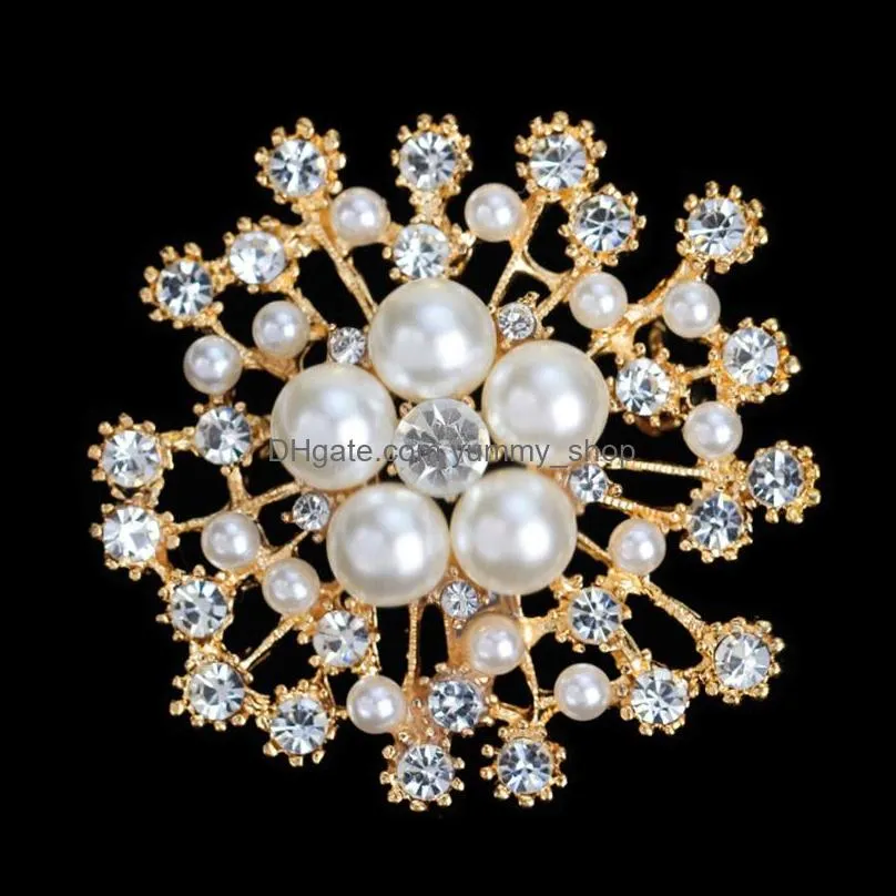 ladies wear accessories with big snowflake pearl crystal brooch exquisite flower brooch pin wholesale and retail accessories
