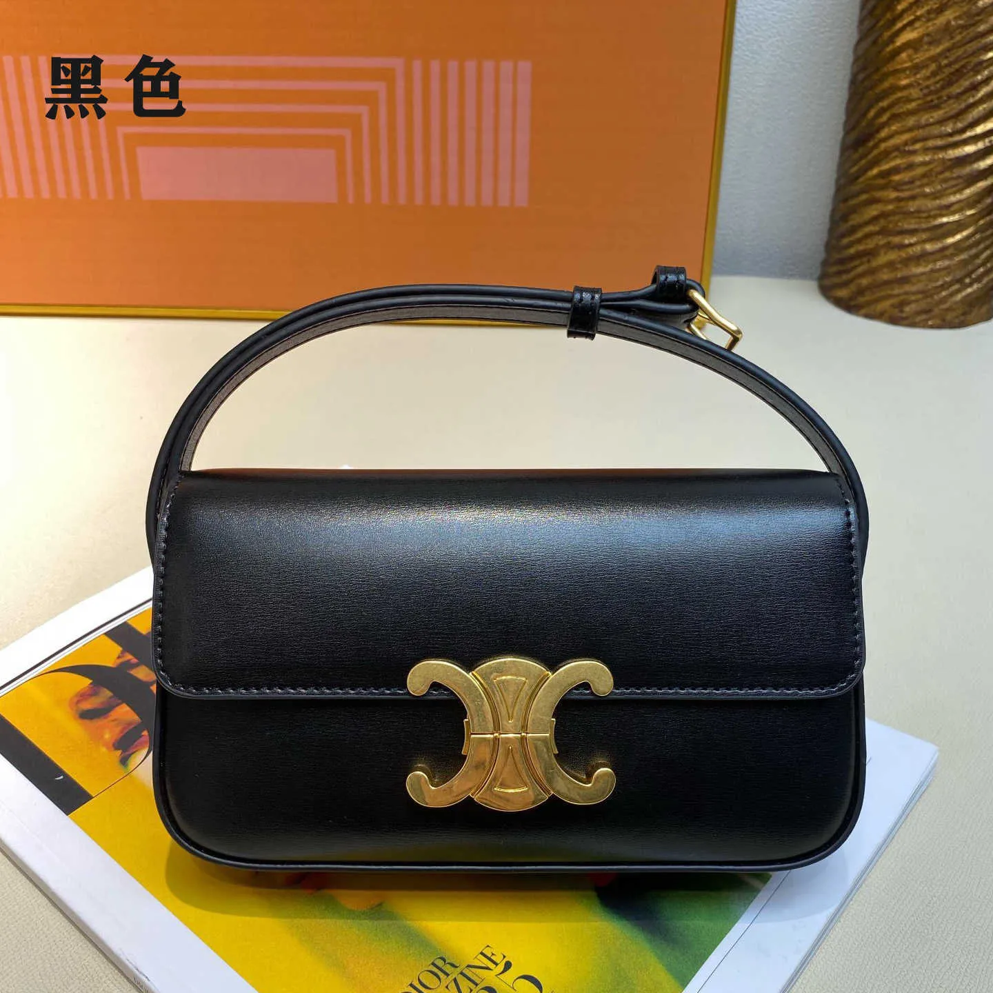 Women`s Designer Bags 2023 New Triumphal Arch Armpit Leather Women`s Laohua Tofu One Shoulder Diagonal Hand Small Square Factory Direct Sales