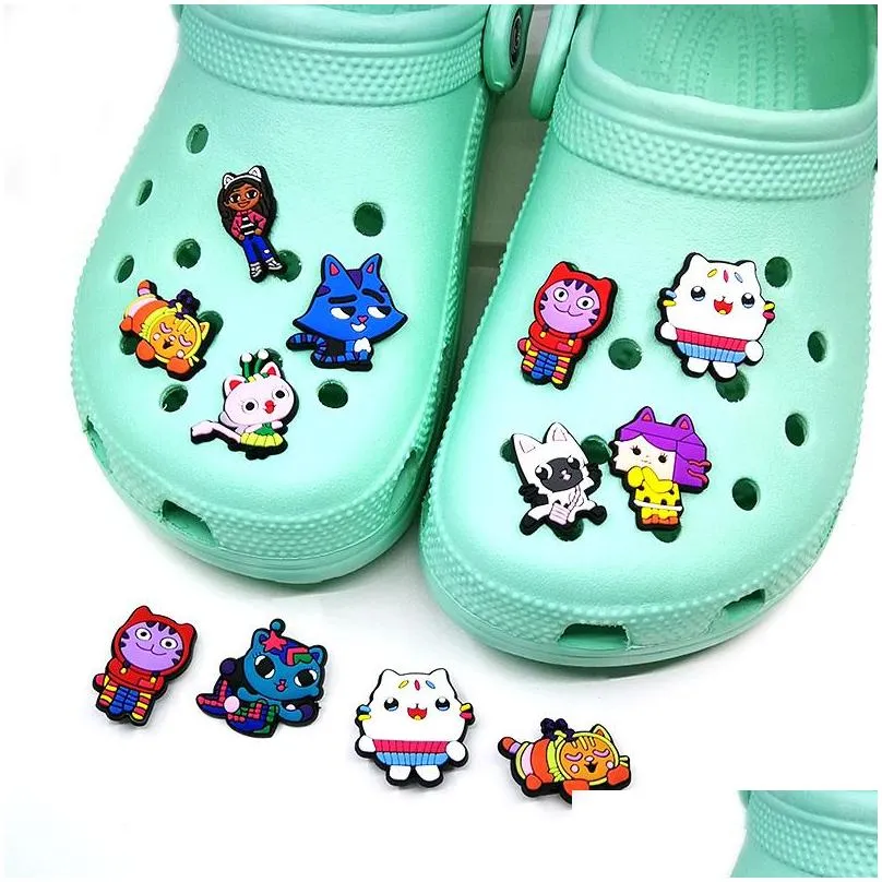 hot cartoon croc charms fashion love shoe accessories for decorations charms pvc soft shoes charm ornaments buckles as party gift