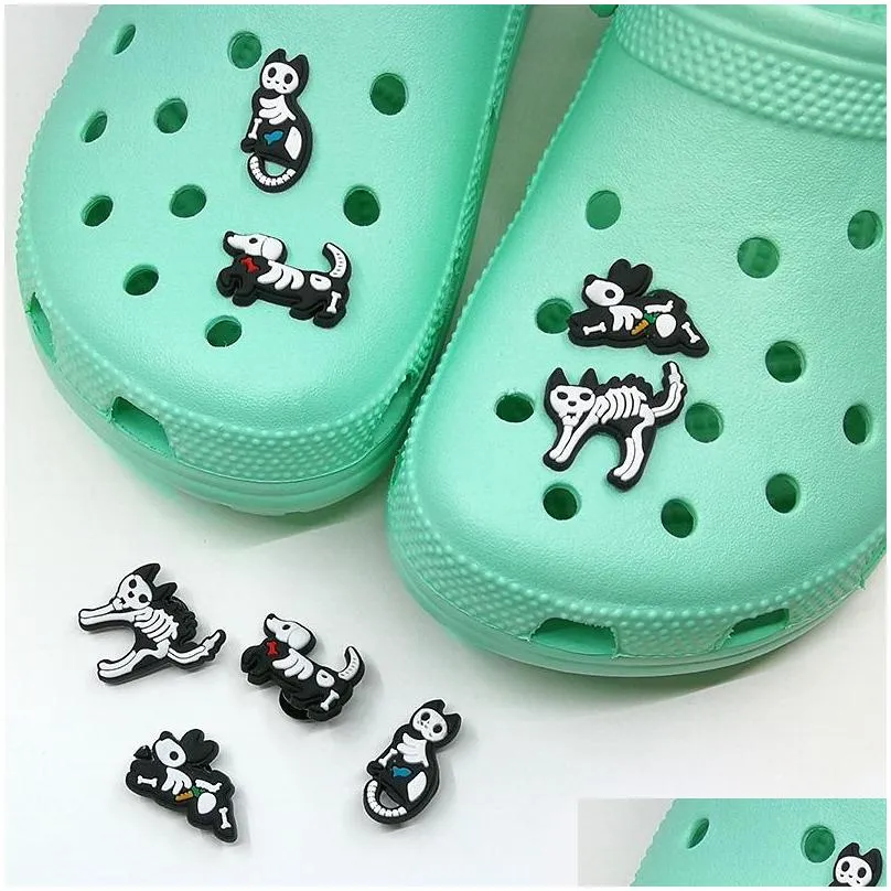 xray fluoroscopy croc charms fashion love shoe accessories for decorations charms pvc soft shoes charm ornaments buckles