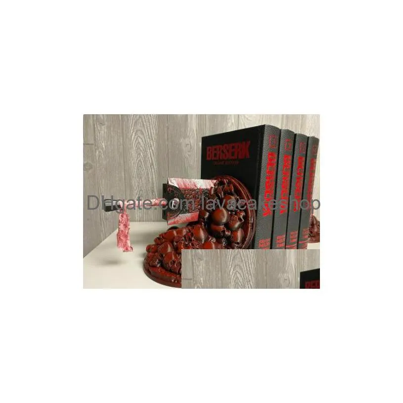 berserk bookends furious bookends dragon slayer resin ornament desktop bookshelf decorative books holder home decoration 220602