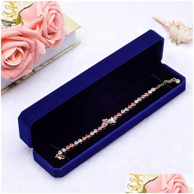 fashion square velvet blue jewelry boxes packaging for pendant necklace rings bracelet bangle wedding engagement gift display case 316