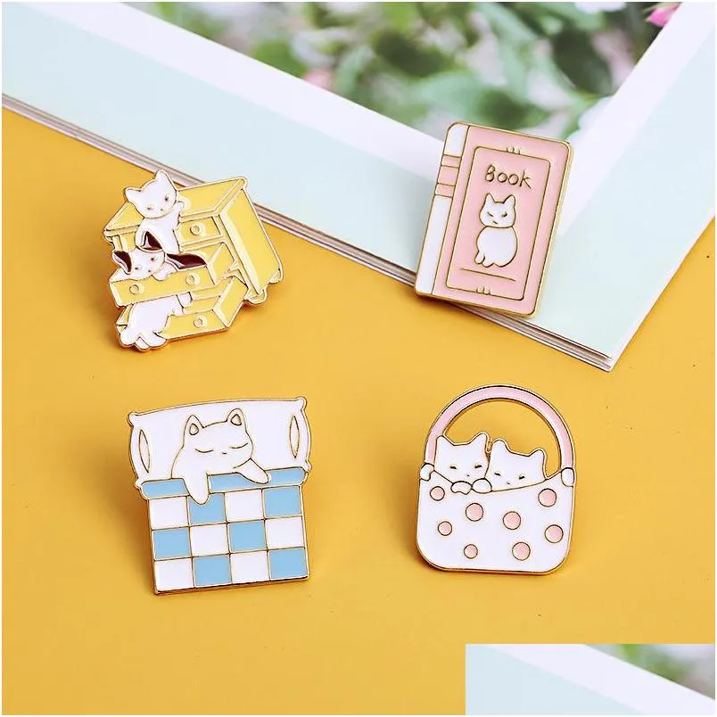 enamel armed lapel brooches pin funny cartoon kitten cat animal badge ins cute anime brooch exquisite accessories 1 79ks e3