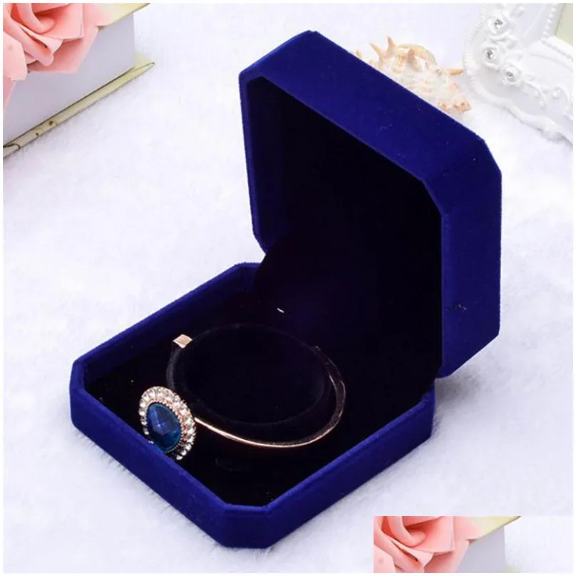 fashion square velvet blue jewelry boxes packaging for pendant necklace rings bracelet bangle wedding engagement gift display case 316