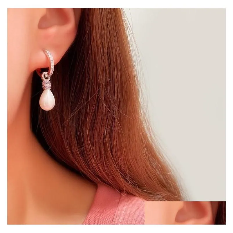 stud earrings designer for women pearl earings bulb shape retro elegant pearl earring long accessories light luxury