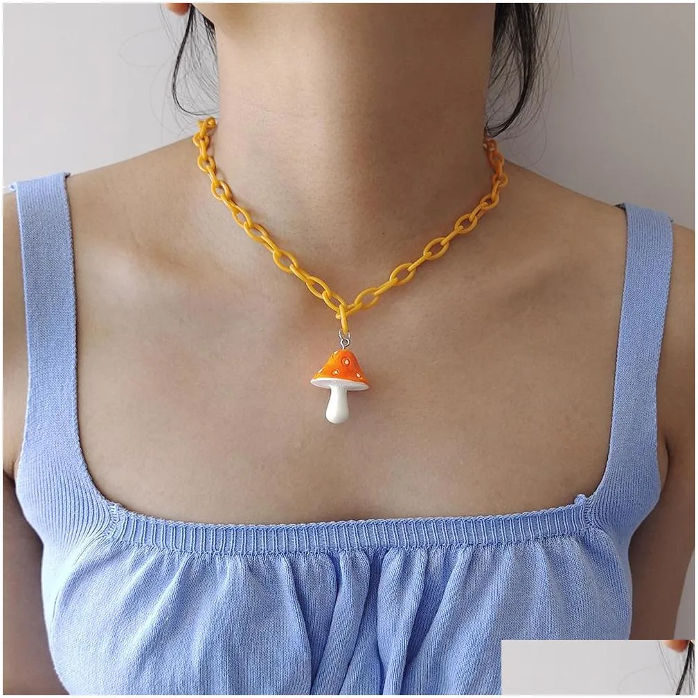 colorful resin mushroom pendant necklace for women plastic chain chokers necklace wholesale jewelry fashion accessories gifts