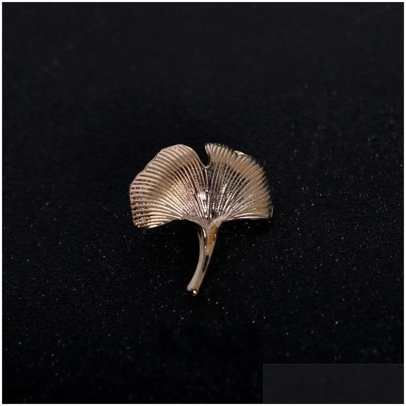 men ginkgo biloba leaf lapel stick brooch pin suit tuxedo corsage wedding boutonniere retro buttons lapel pin for wedding 80c3