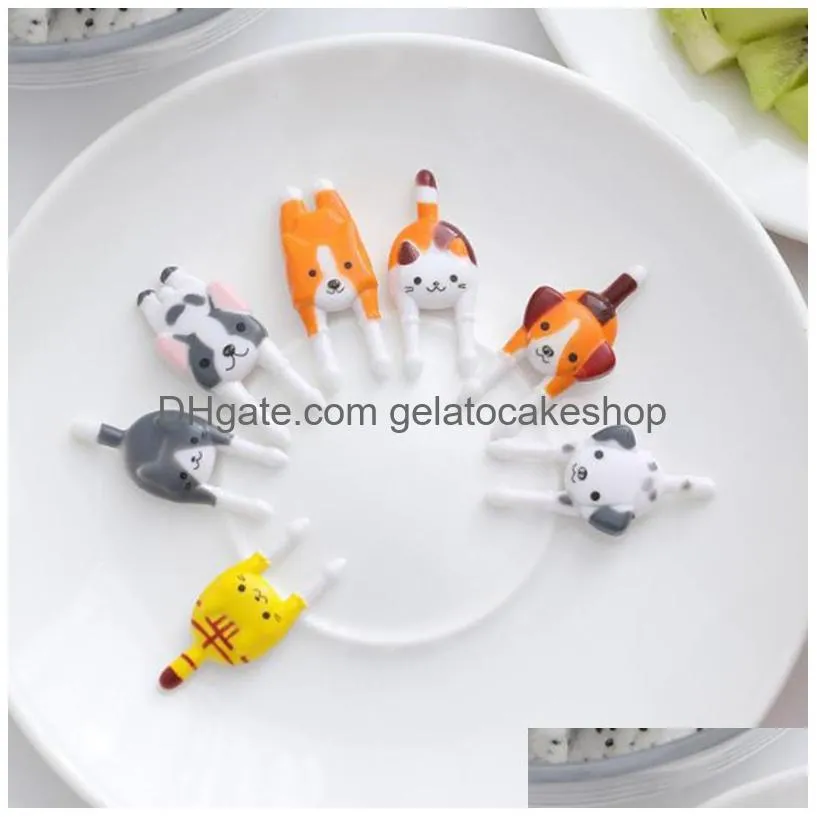 forks 650pcs animal fruit fork grade plastic mini cartoon kids cake toothpick bento lunch accessories party decor