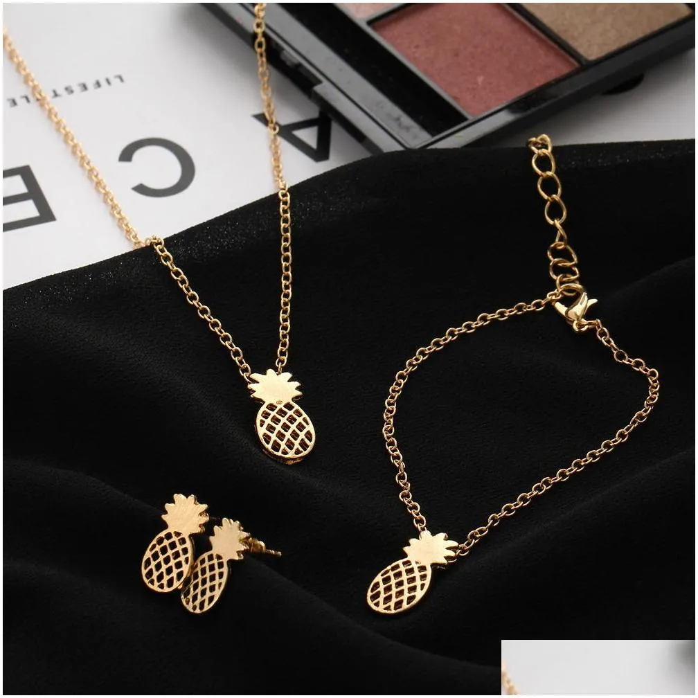  fashion cute jewelry set hollow out pineapple pendant necklace bracelet earrings set accessories unique gifts for women girls