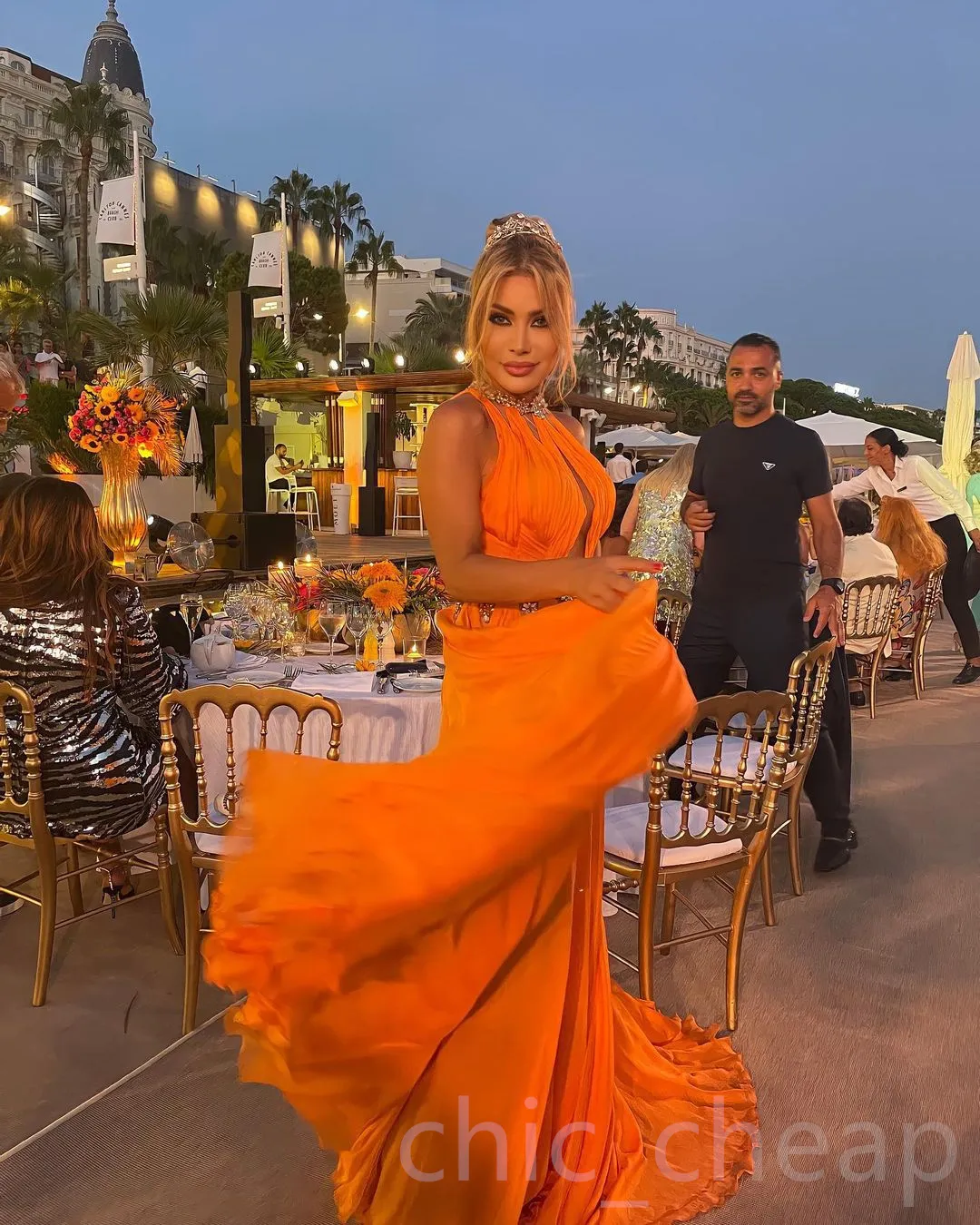 2023 Arabic Aso Ebi Orange A-line Prom Dresses Crystals Beaded Chiffon Evening Formal Party Second Reception Birthday Engagement Gowns Dress ZJ660