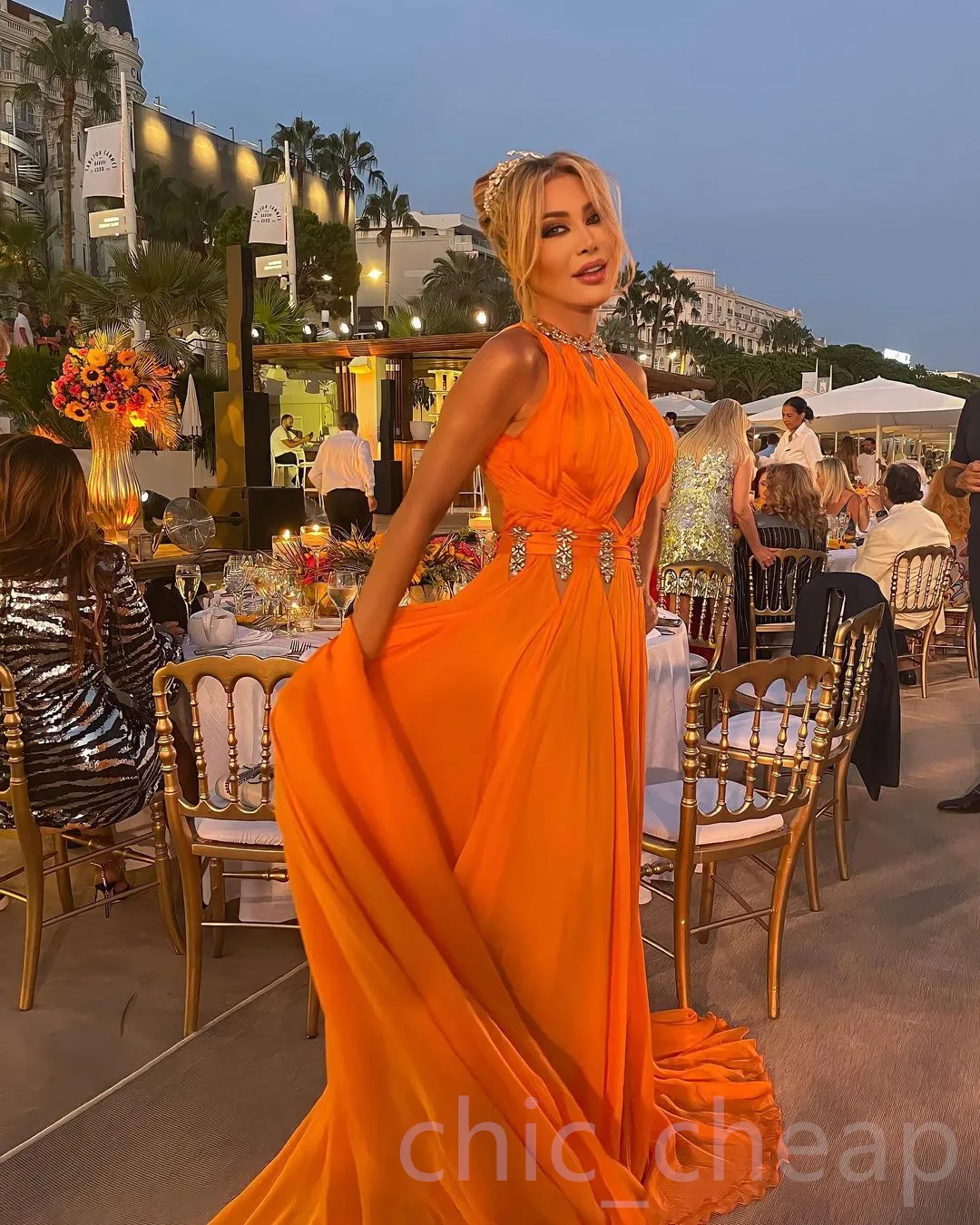 2023 Arabic Aso Ebi Orange A-line Prom Dresses Crystals Beaded Chiffon Evening Formal Party Second Reception Birthday Engagement Gowns Dress ZJ660
