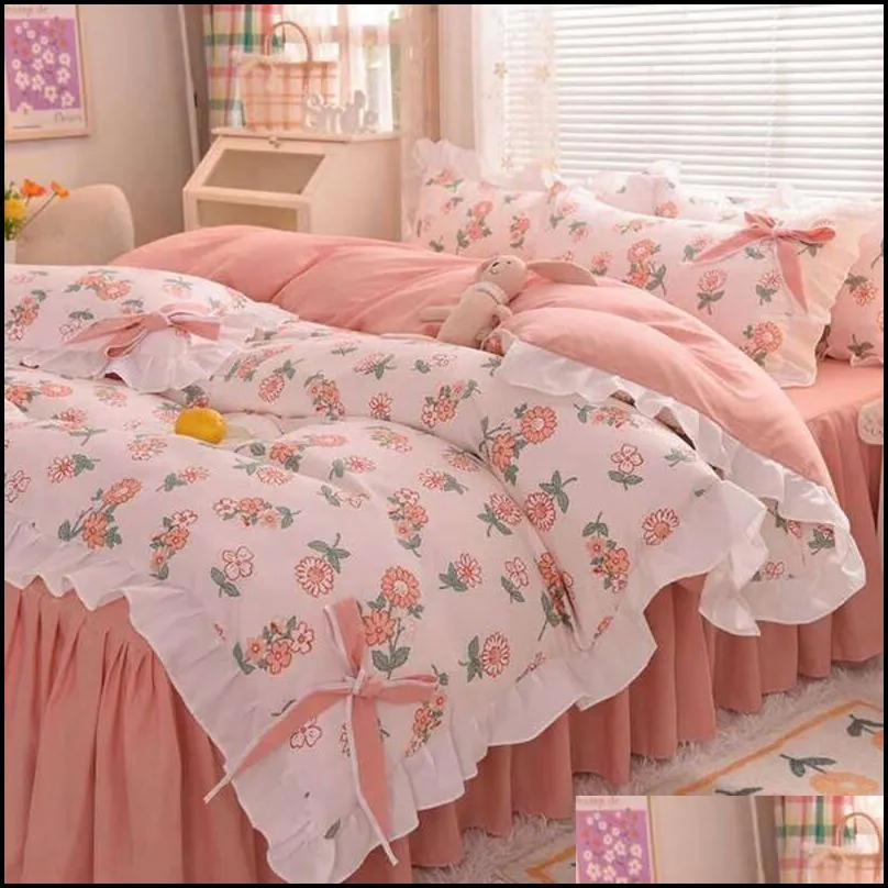 bedding sets spring and autumn brushed bed skirt fourpiece set pastoral style sheet quilt cover dormitory student thre 220923