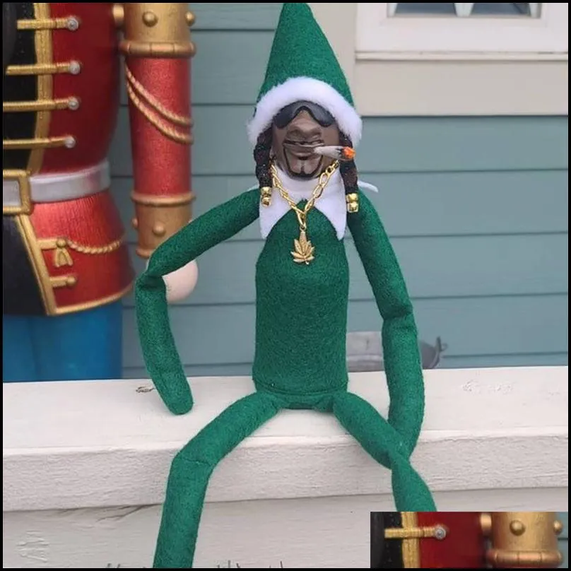 snoop on a stoop christmas elf doll spy on a bent toys festival party decor home resin ornaments figurines year gifts 220809