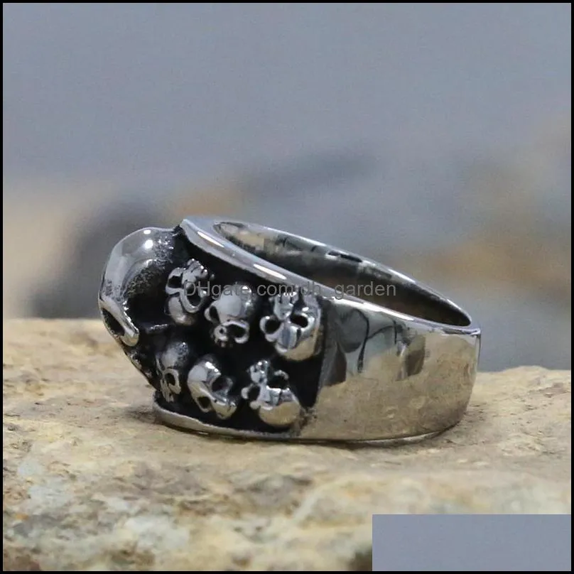 cluster rings gothic punk double row skull ring mens stainless steel biker unique heavy metal hip hop jewelrycluster brit22