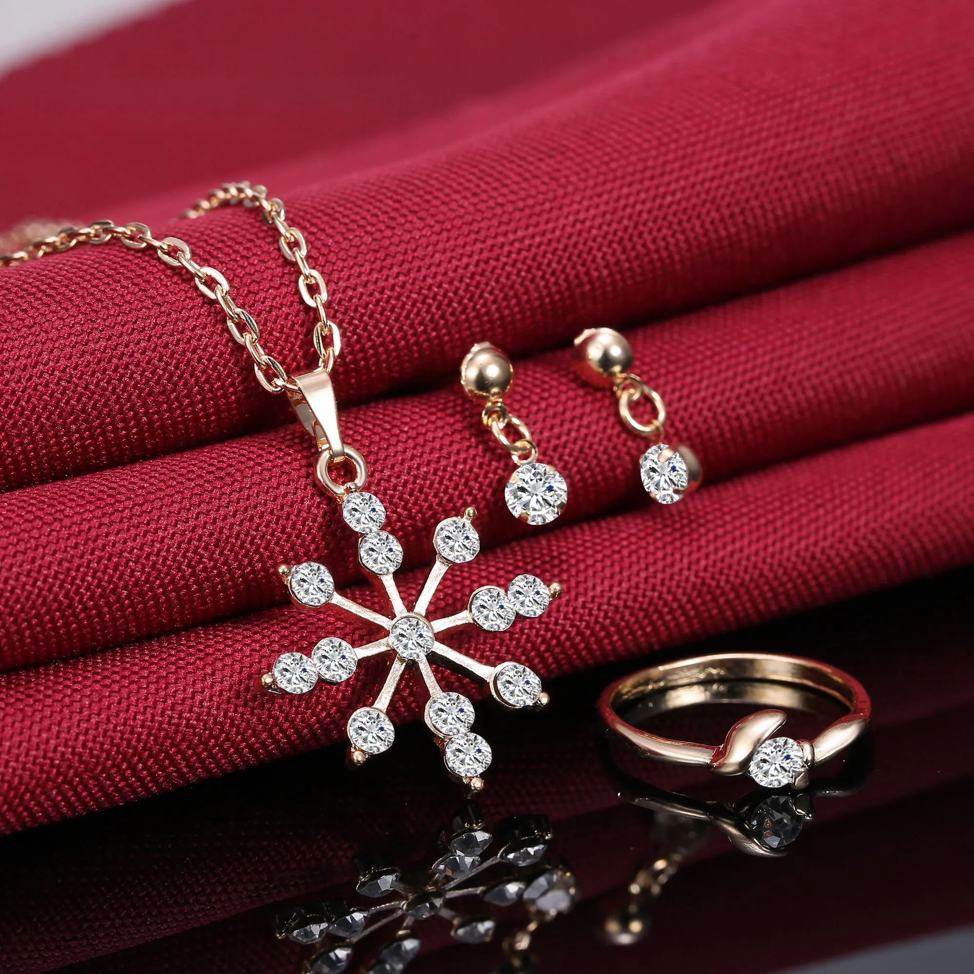 simple snowflake pendant necklace earrings ring set for women jewelry set elegant romantic bridal wedding party jewelry sets