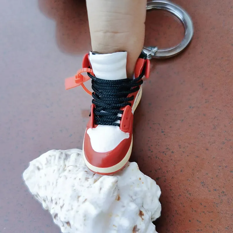 simulation 3d sneakers keychain fun mini pu basketball shoes keyring diy finger skateboard accessories jewelry pendant