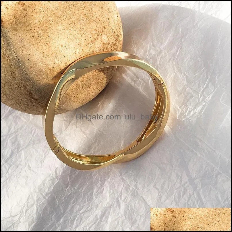 bangle bow shape gold color bracelet for women wedding party jewelry giftbangle
