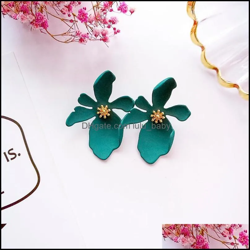 stud 2021 fashion women vintage jewelry big flower earrings metal floral statement pendientes brincos girl party gifts