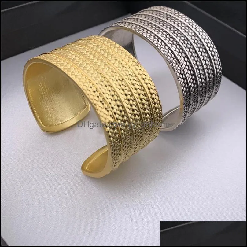 bangle brand vintage gold check design jewelry large bracelet european ladies banquet accessories gift banglebangle