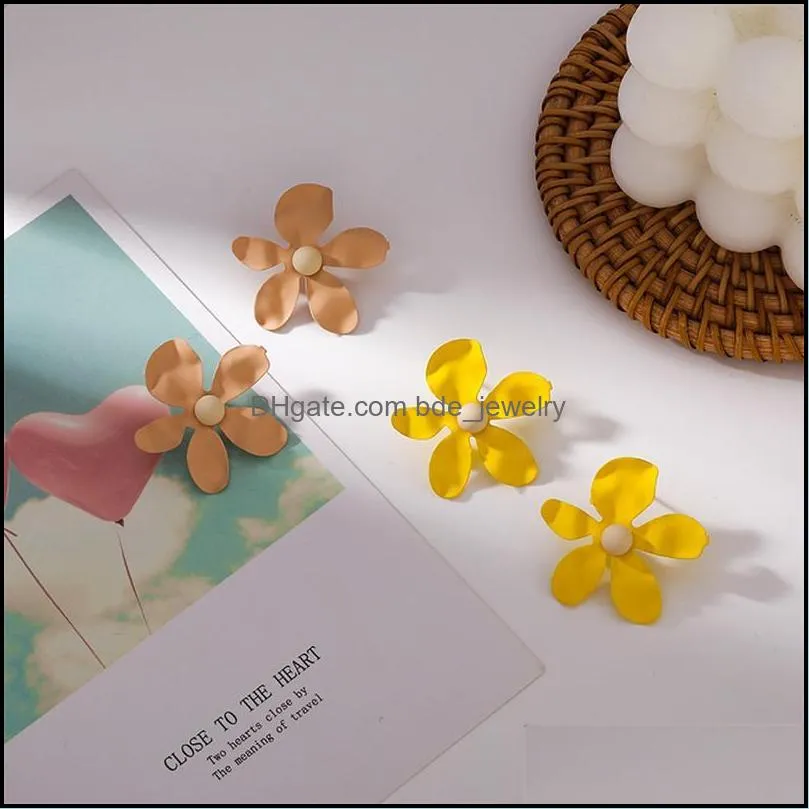 stud korean 2021 summer yellow flower big earrings for women sweet jewelry fashion bijoux pendientes brincos wholesale