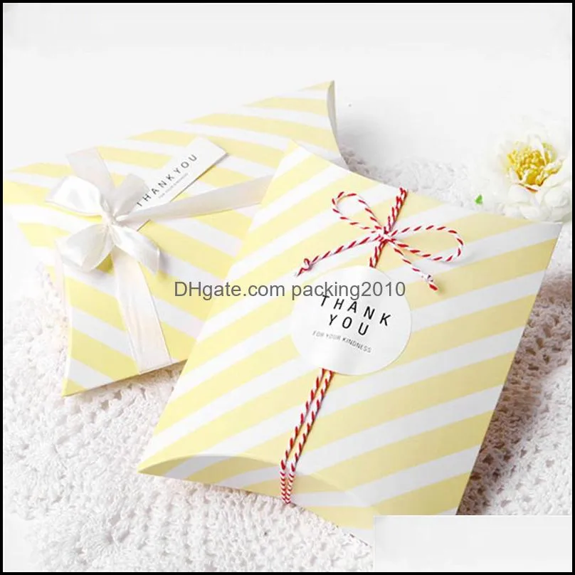 pillow candy box kraft paper christmas gift packaging boxes wedding favors birthday party decorations