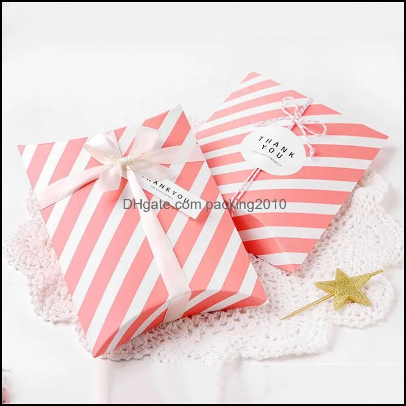 pillow candy box kraft paper christmas gift packaging boxes wedding favors birthday party decorations