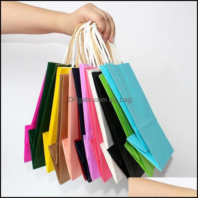 50pcs lot color kraft paper bag with handles 21x15x8cm festival present wrap package shopping bags multicolor