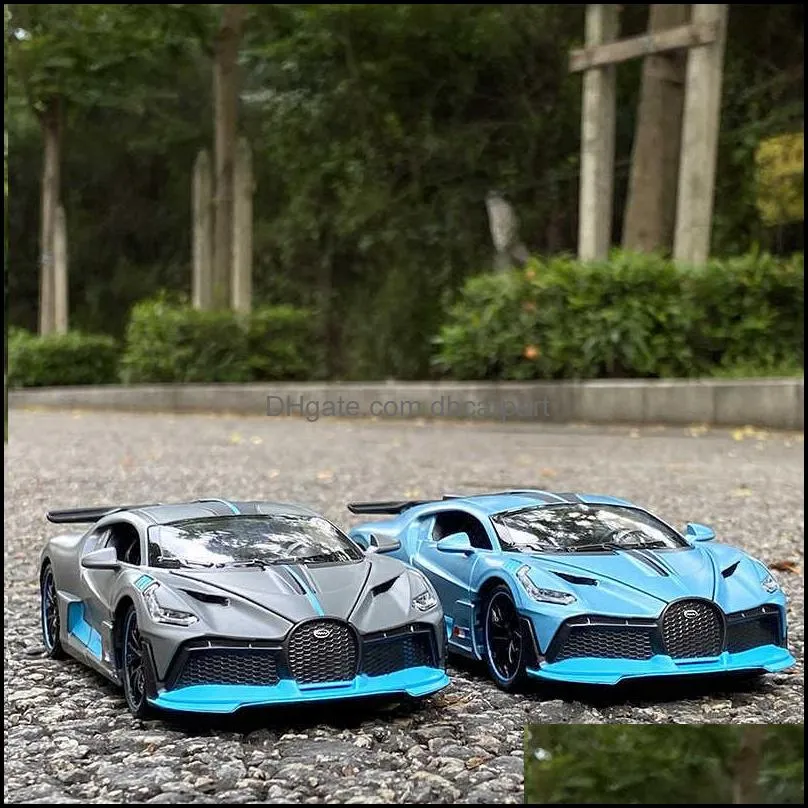 132 alloy bugatti divo super sports car model toy die cast pull back sound light toys vehicle for children kids christmas gift