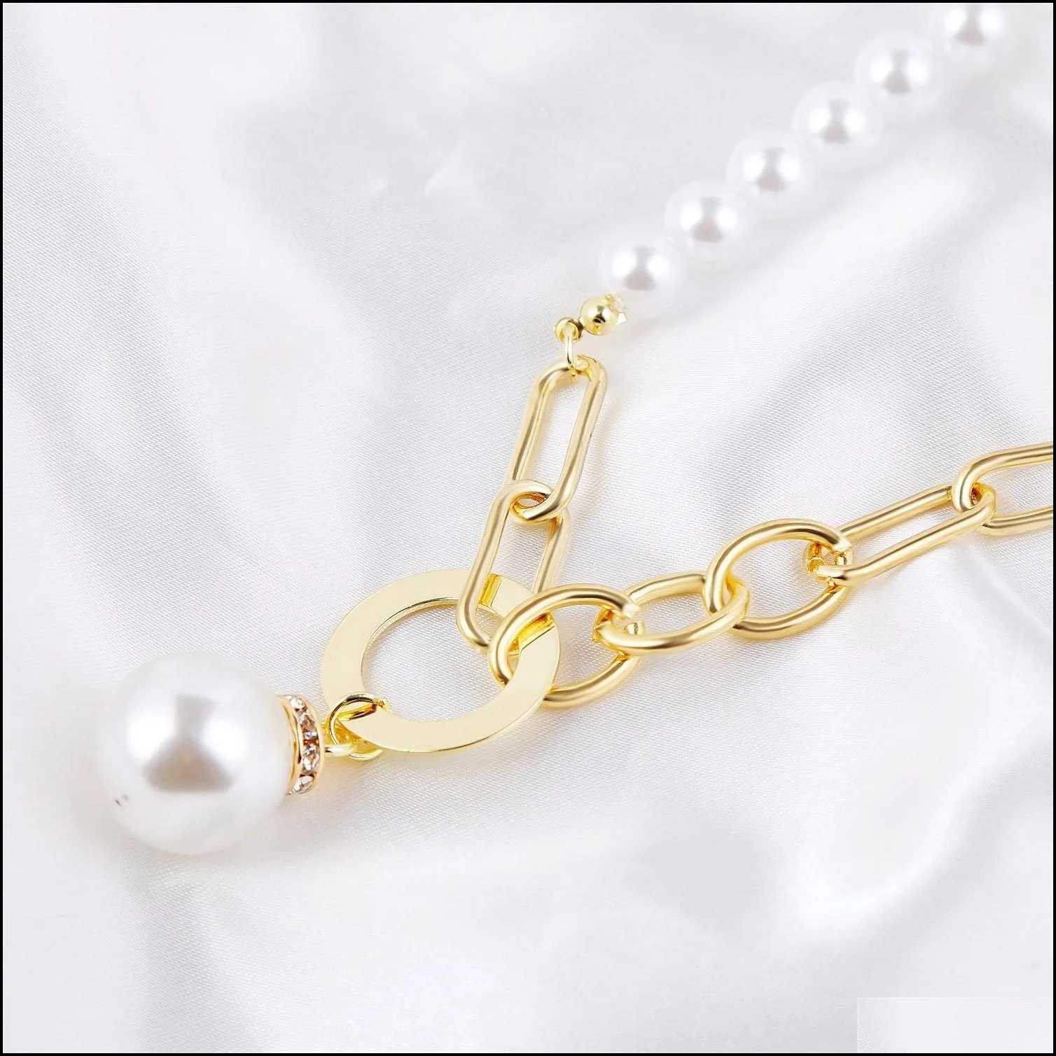 vintage pearls chain choker necklaces for women baroque style jewelry three layer coins heart pearl pendant chokers fashion necklace