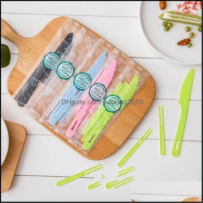 disposable knife fork tableware suit plastic dinnerware kit mid autumn festival moon cake dinner service set sell well 0 17bq j1